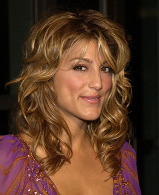 Jennifer Esposito photo