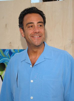 Brad Garrett photo