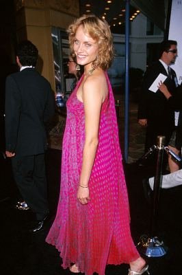 Amber Valletta photo