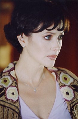 Janine Turner photo