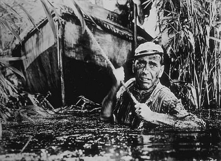 Humphrey Bogart photo