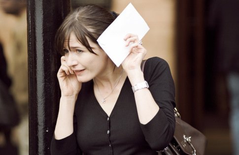 Emily Mortimer photo