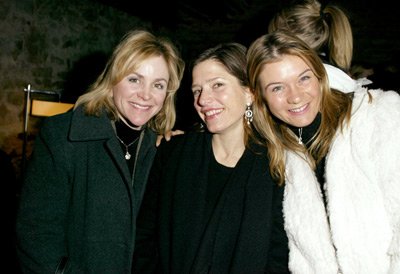 Melora Walters photo