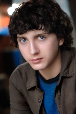 Daryl Sabara photo