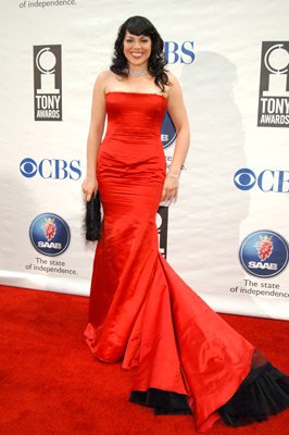 Sara Ramirez photo