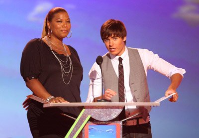 Queen Latifah photo