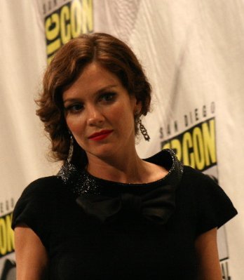 Anna Friel photo