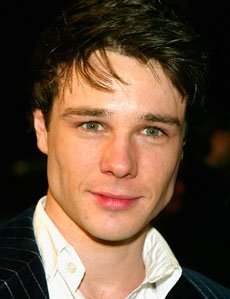 Rupert Evans photo