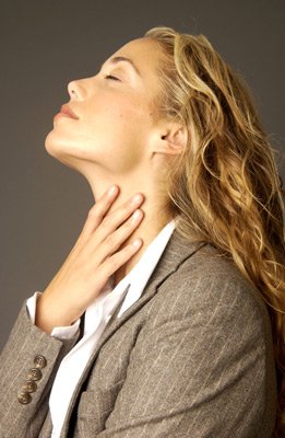 Elizabeth Berkley photo