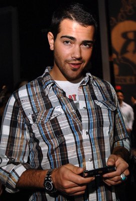 Jesse Metcalfe photo
