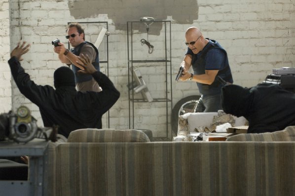 Michael Chiklis photo