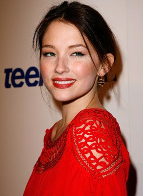 Haley Bennett photo