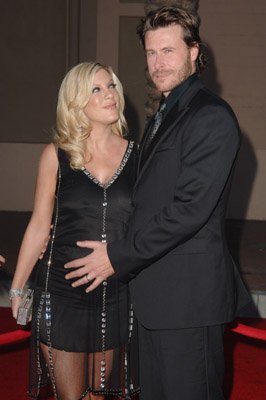 Dean McDermott photo