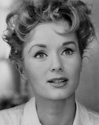 Debbie Reynolds photo