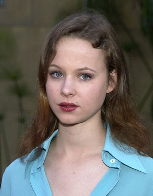 Thora Birch photo
