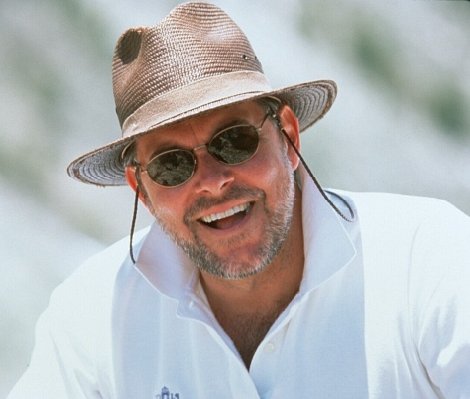 Jonathan Frakes photo