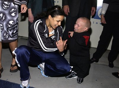 Verne Troyer photo
