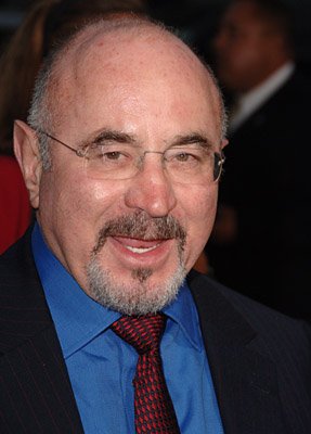 Bob Hoskins photo