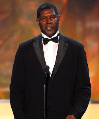 Dennis Haysbert photo