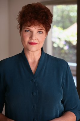 Debra Christofferson photo