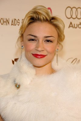 Samaire Armstrong photo