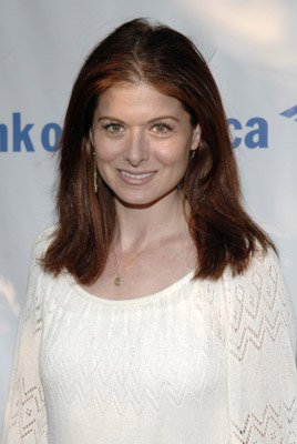 Debra Messing photo