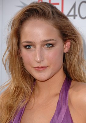 Leelee Sobieski photo