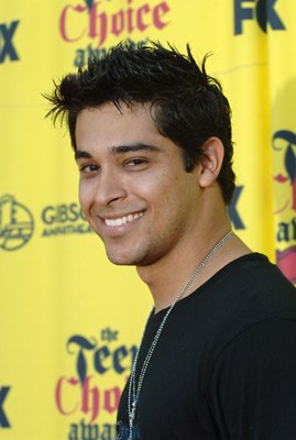 Wilmer Valderrama photo