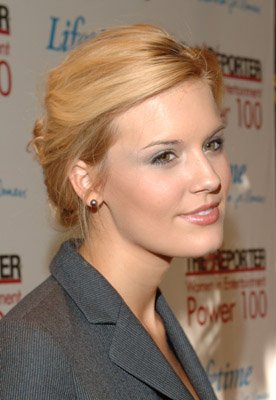 Maggie Grace photo