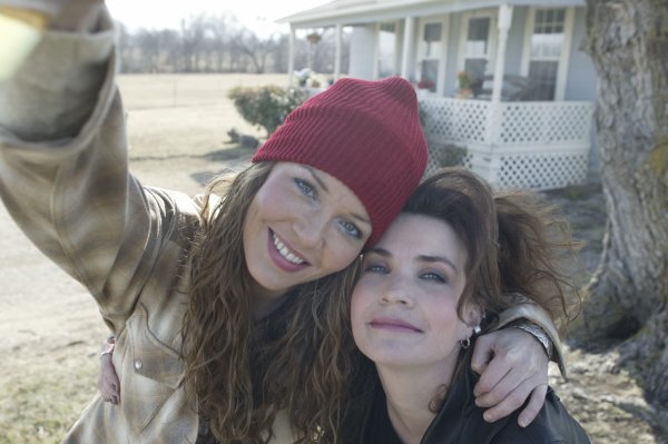 Sara-Marie Maltha photo