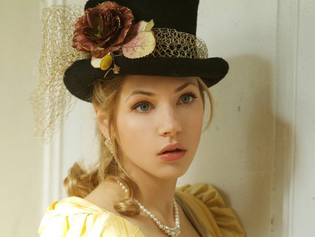 Katheryn Winnick photo