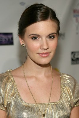 Maggie Grace photo
