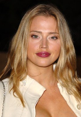 Estella Warren photo