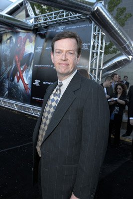 Dylan Baker photo