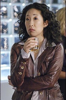 Sandra Oh photo