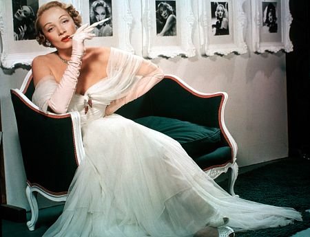 Marlene Dietrich photo