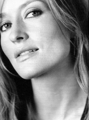 Natascha McElhone photo