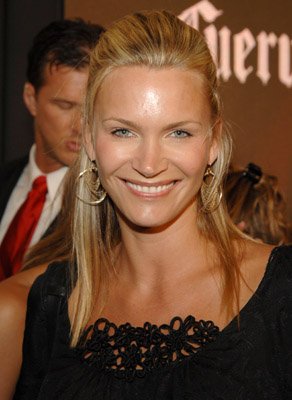 Natasha Henstridge photo