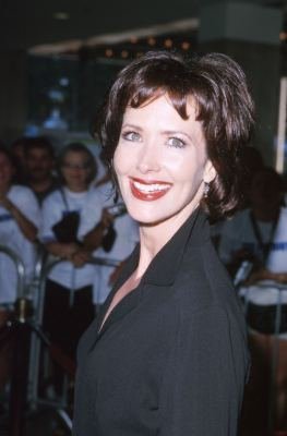 Janine Turner photo