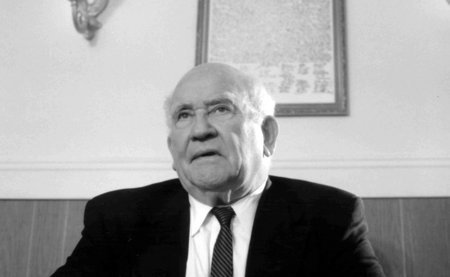Edward Asner photo
