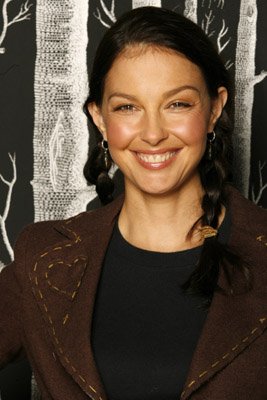 Ashley Judd photo