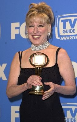 Bette Midler photo