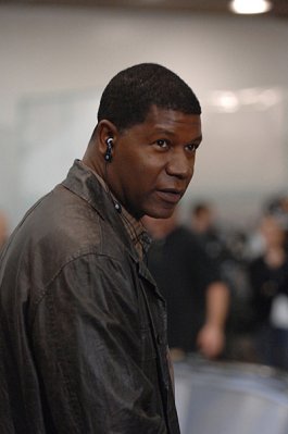 Dennis Haysbert photo