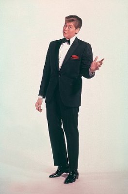 Wayne Newton photo