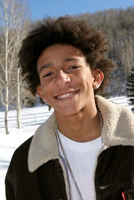 Khleo Thomas photo