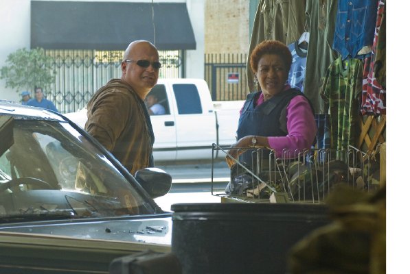 Michael Chiklis photo