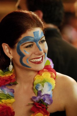 Debra Messing photo