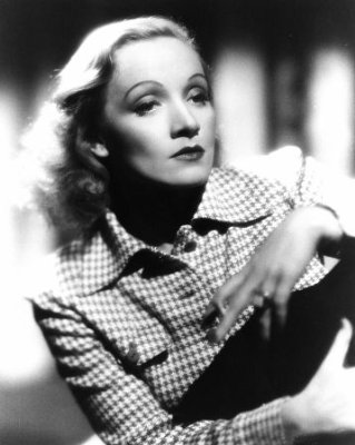 Marlene Dietrich photo