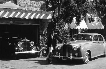 George Hamilton photo