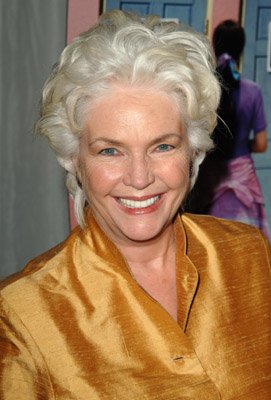 Fionnula Flanagan photo